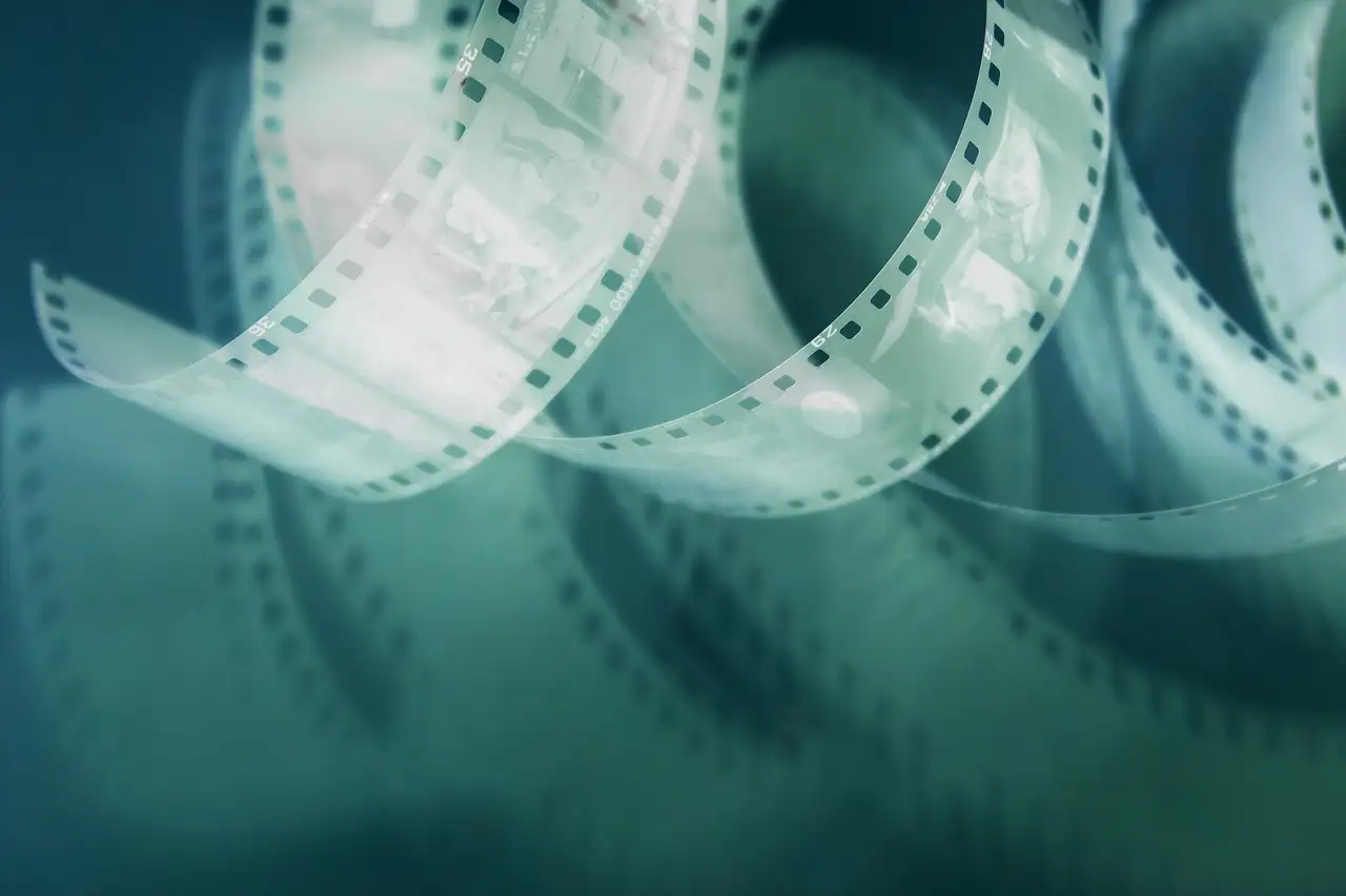 Veronica Maggio kan kamma hem Guldbaggar – Musikens roll i svensk film